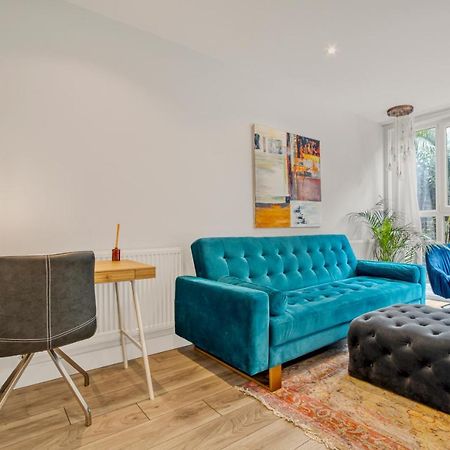 Homely 1Bed Apartment Vauxhall Londres Exterior foto